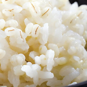 株式会社岡萬　もち麦キラリモチ